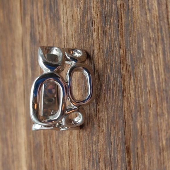 Solid sterling silver supreme jewelers designer ring size 8 - Picture 1 of 4